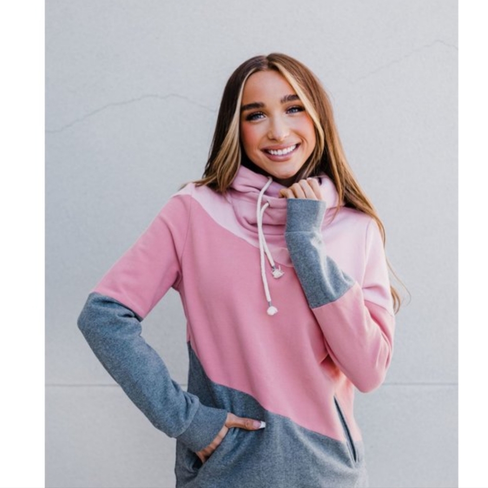 Ampersand Avenue Singlehood Sweatshirt Piece Of My Heart size medium NWT